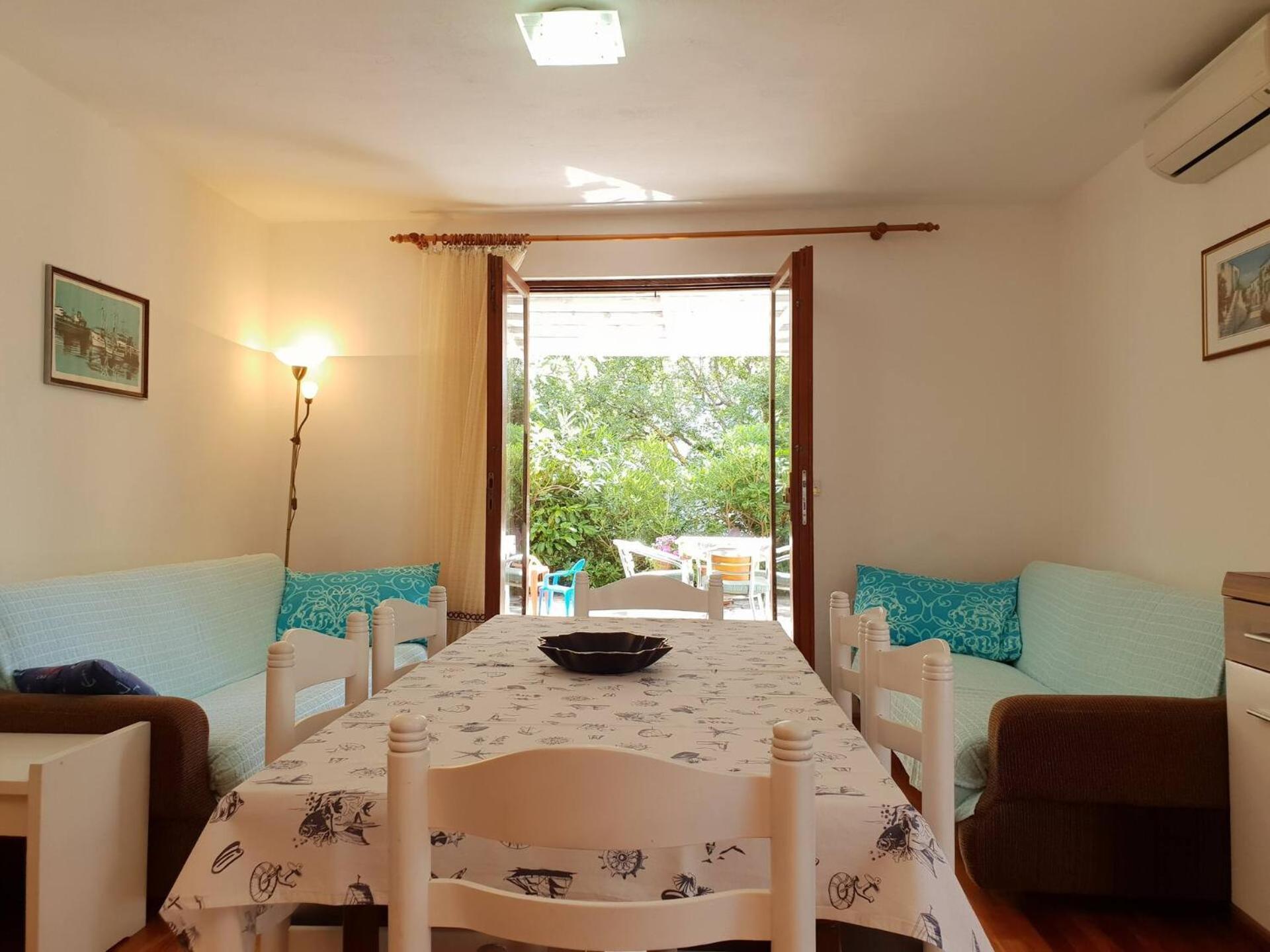 Apartments Srdoc Šilo Εξωτερικό φωτογραφία